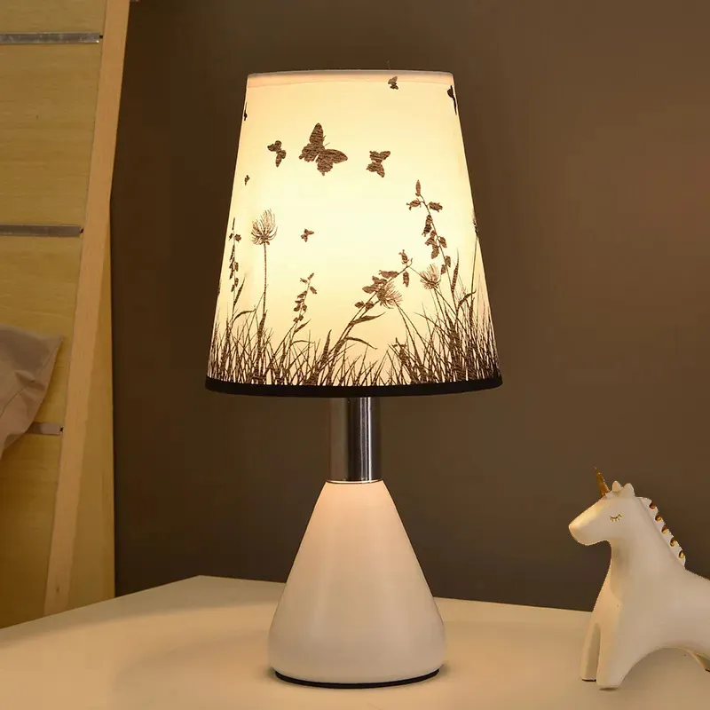 臥室燈溫馨浪漫led吸頂簡約圓形遙控婚房主臥房間花朵燈 歷史價格詳細信息