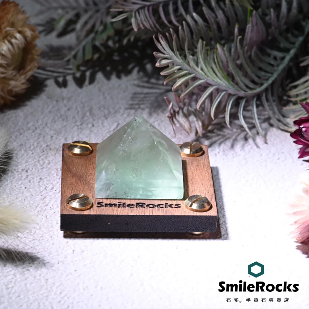 SmileRocks 石麥 綠水晶隨形半拋 6.5x1.8x1.7cm No.043820222 歷史價格詳細信息