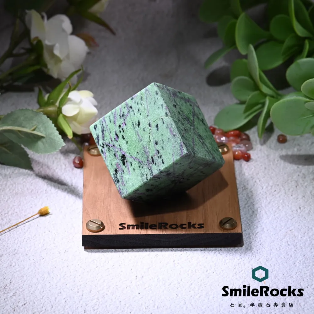 SmileRocks 石麥 綠水晶隨形半拋 6.5x1.8x1.7cm No.043820222 歷史價格詳細信息