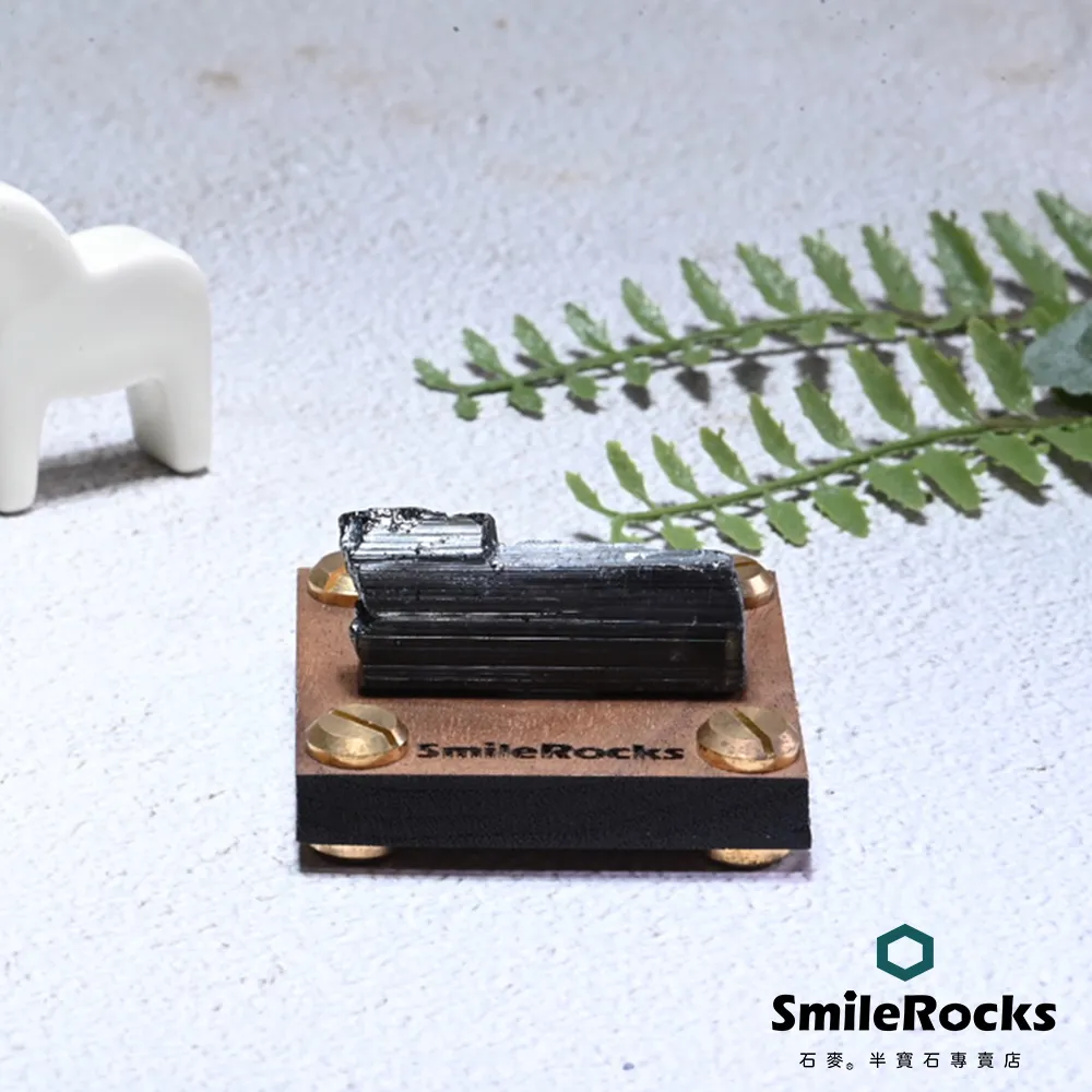 SmileRocks 石麥 碧璽原礦6.2x2.9x5.0cm No.100170904 歷史價格詳細信息