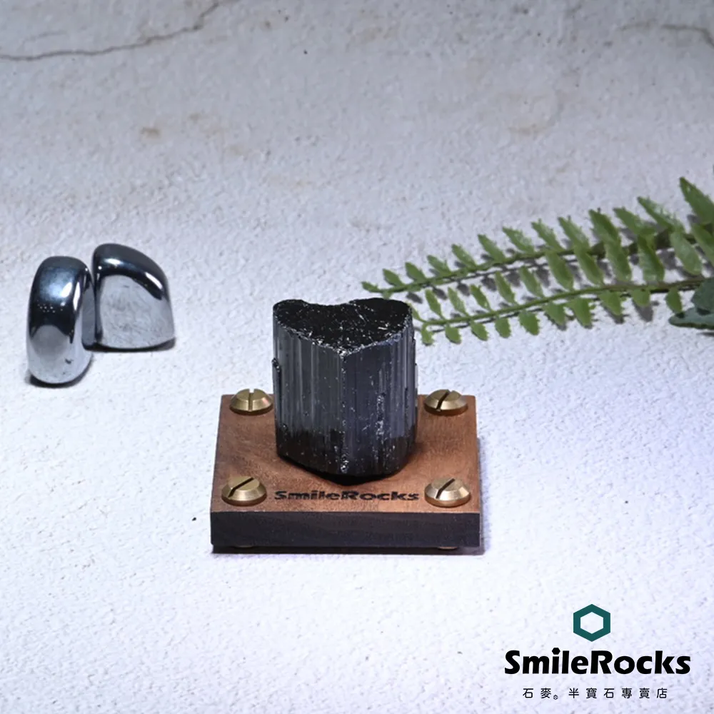 SmileRocks 石麥 碧璽原礦6.2x2.9x5.0cm No.100170904 歷史價格詳細信息