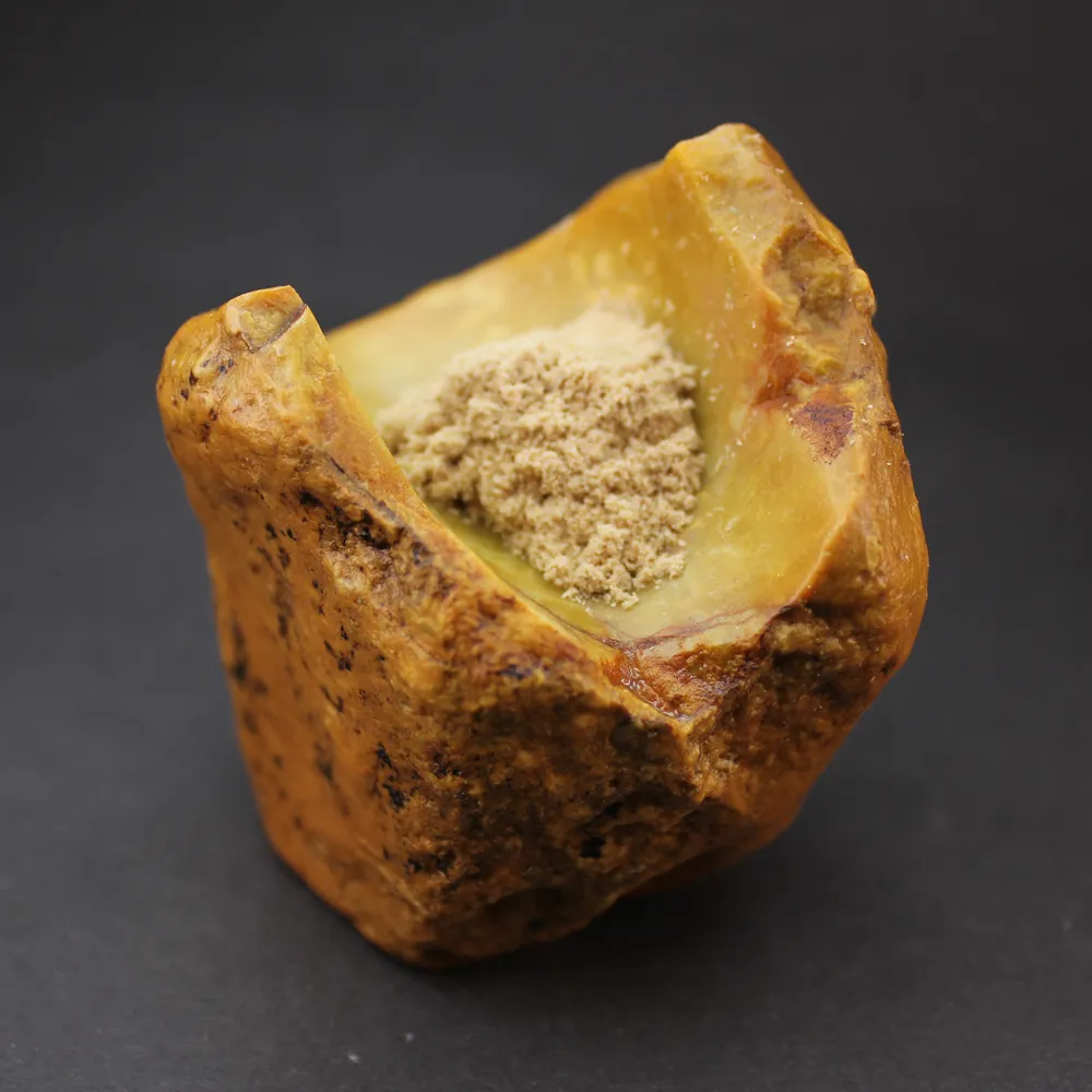 壽山牛蛋石《達摩渡江》擺件，正宗壽山牛蛋石材質，白皮紅肉，帶18952 歷史價格詳細信息