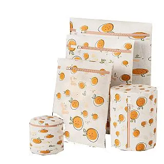 洗過沒穿過Lace 44%羊毛保暖蛋糕短裙，另bear two，t-parts 歷史價格詳細信息