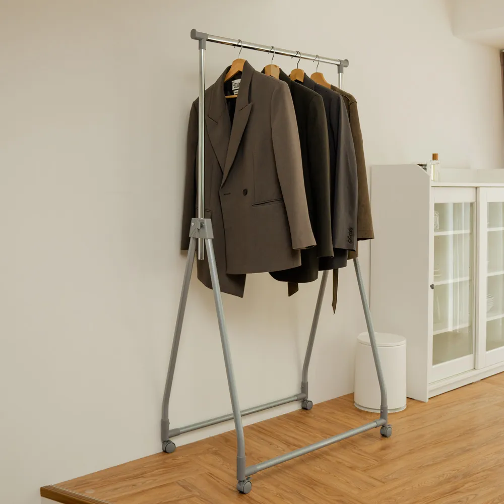 【ikloo】附蓋分類髒衣籃 (三格) 歷史價格詳細信息