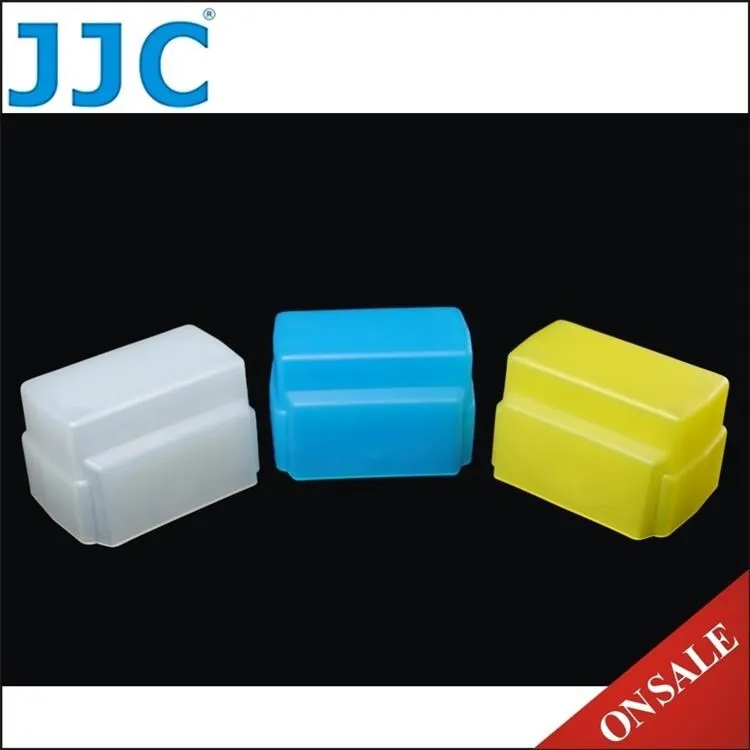 尼康600 f4G，防抖，行貨，配件如圖，非常新，卡遮光罩處有輕微痕跡，整體非常新，鏡片干凈，功能完好，非常難得那么新， 歷史價格詳細信息