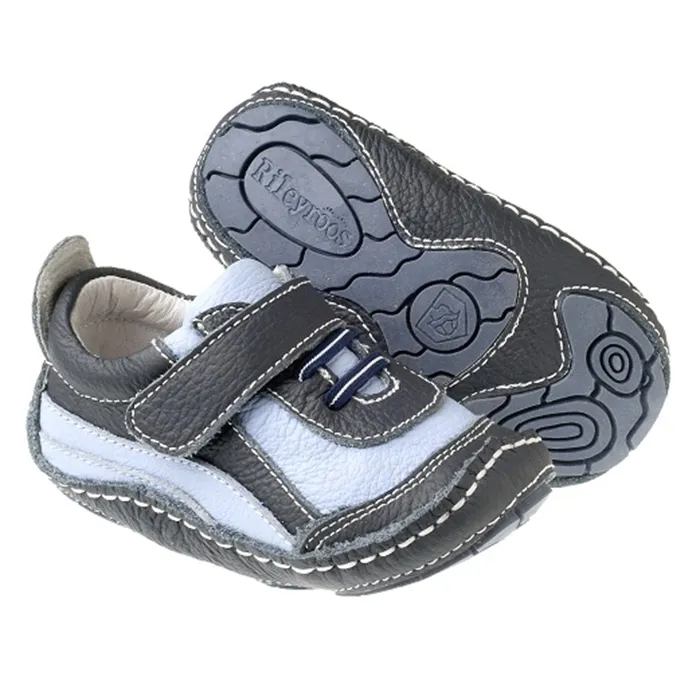 《布布童鞋》全真皮制服兒童黑色皮鞋學生鞋(18~24公分) [ E0N006D ] 歷史價格詳細信息