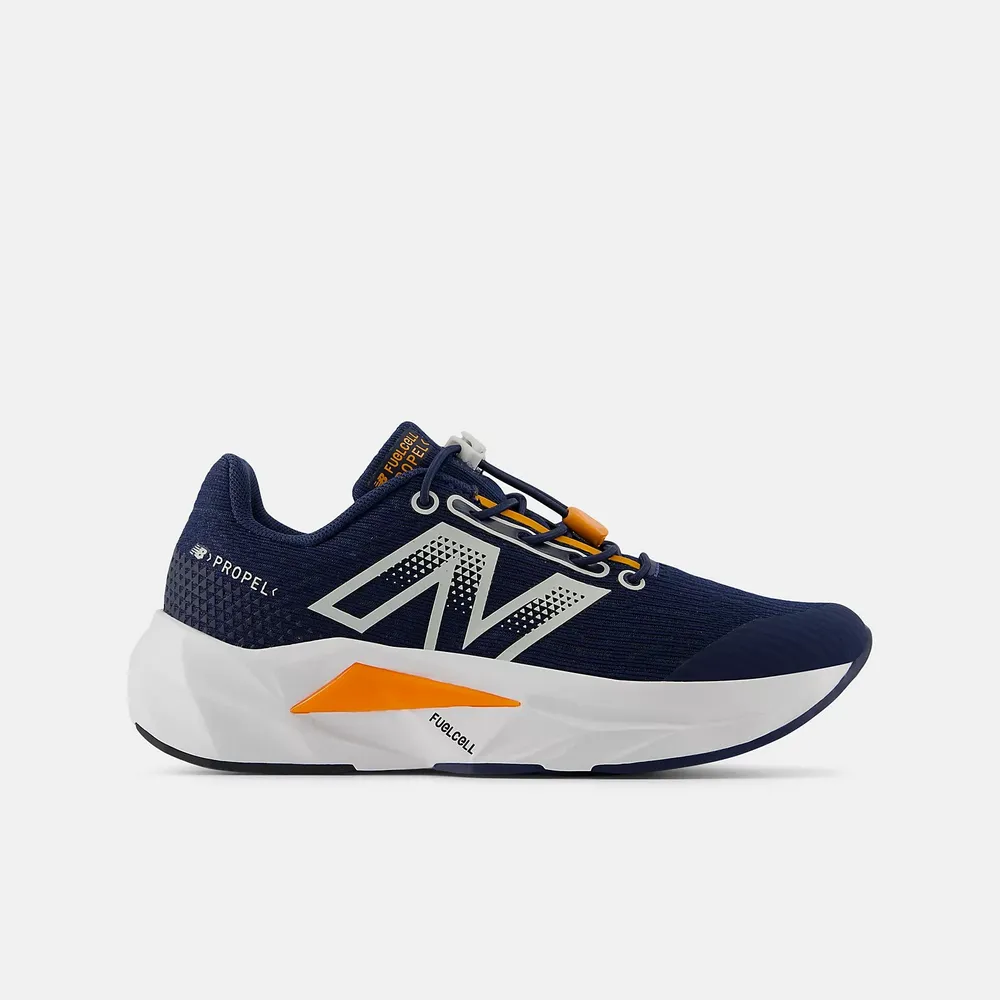 【New Balance】童鞋 跑步鞋 中童 大童 魔鬼氈 灰藍_YTRAVGN2-W 歷史價格詳細信息