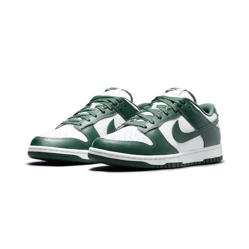 Nike Dunk Low 白綠 GS CW1590-102 歷史價格詳細信息