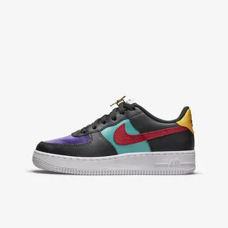 NIKE AIR FORCE 1 LV8 EMB 黑白 AF1 熊貓 冠軍 摔角 裂紋 DR9866-100 DOT聚點 歷史價格詳細信息