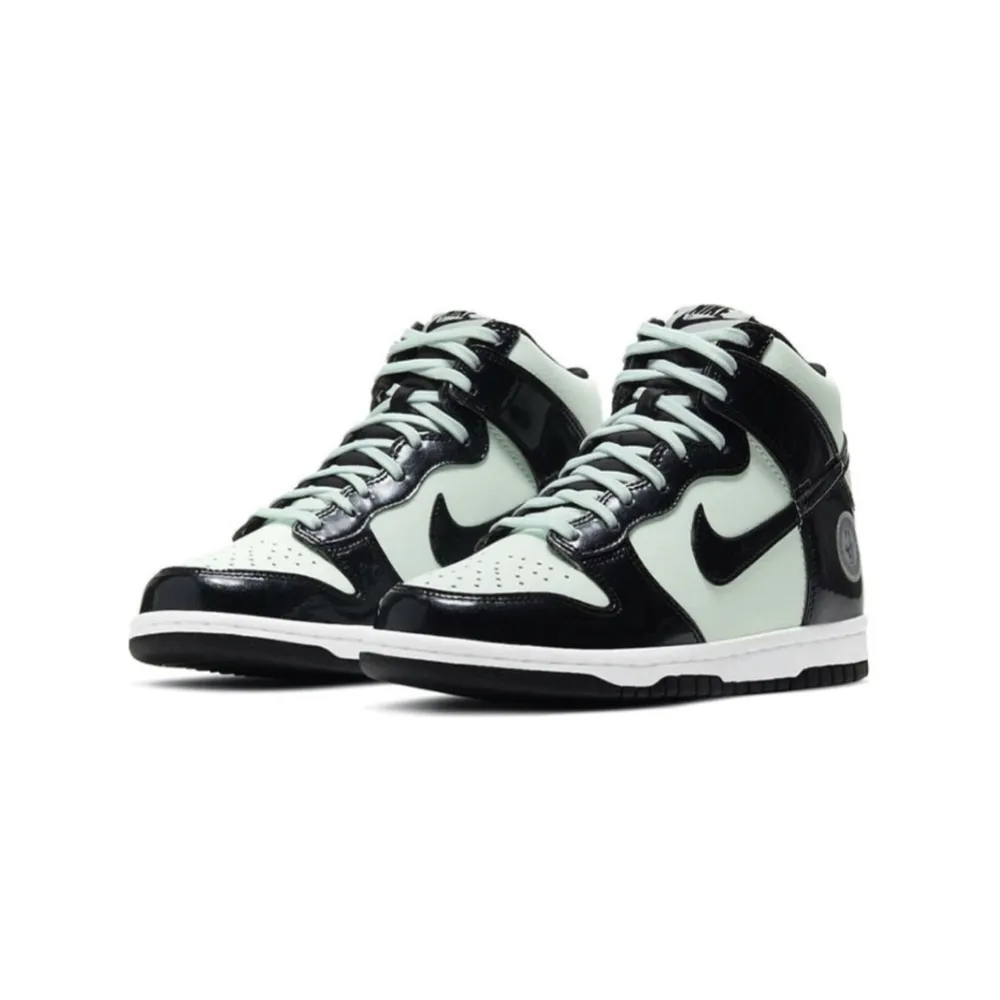 Nike Dunk High SE 米棕 耐吉男女運動滑板鞋 運動鞋 休閒鞋 K1 歷史價格詳細信息