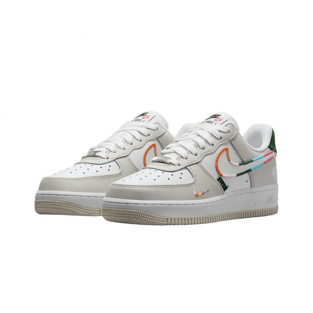 Nike Air Force 1 Low United In Victory 籃網格 DZ2709-100 歷史價格詳細信息