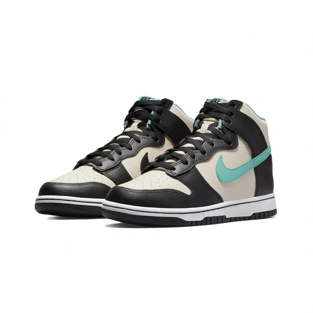 Nike Dunk High Black White 黑白 熊貓 高筒 DD1399-105 歷史價格詳細信息