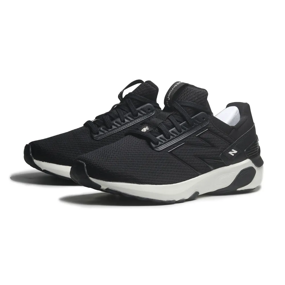 New Balance 慢跑鞋 套入式 運動鞋 中大童 黑色 NO.R6390 歷史價格詳細信息