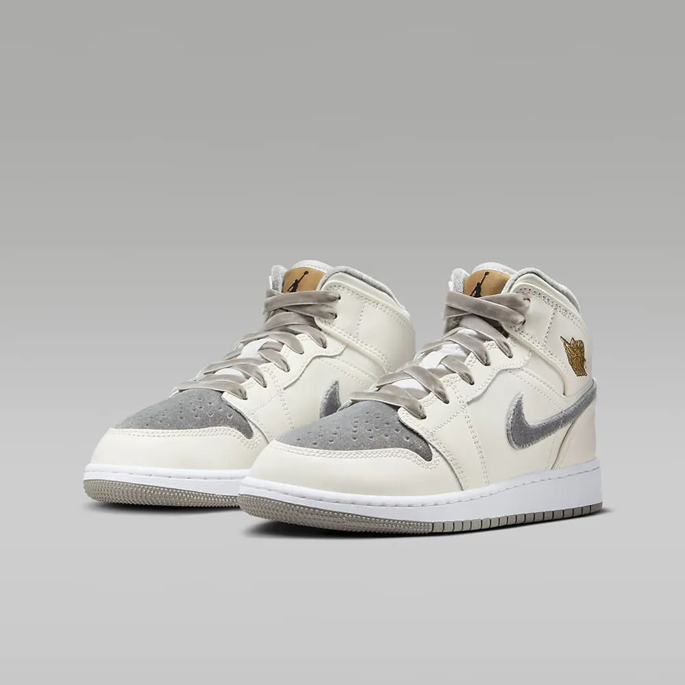 【NIKE】AIR JORDAN 1 MID SE GS 籃球鞋 男鞋 女鞋 童鞋 大童 黑金-DR6967071 歷史價格詳細信息