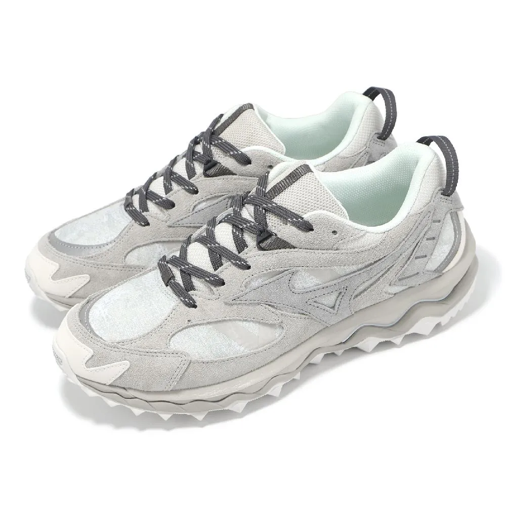 Myjin 寶藍色黑短條紋長袖軟質襯衫,尺寸:M,肩寬:52cm,胸寬:55cm,少穿降價大出清. 歷史價格詳細信息