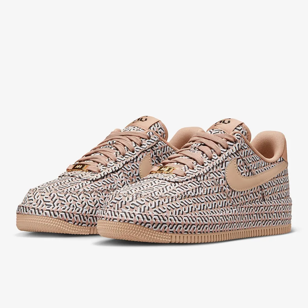 NIKE WMNS AIR FORCE 1 LX 空軍斷鉤 鴛鴦 情侶款 解構 898889-103 慢跑鞋 歷史價格詳細信息