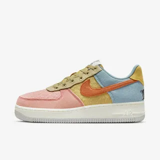 NIKE AIR FORCE 1 07 SE 女休閒鞋 CZ0269101 白粉 歷史價格詳細信息