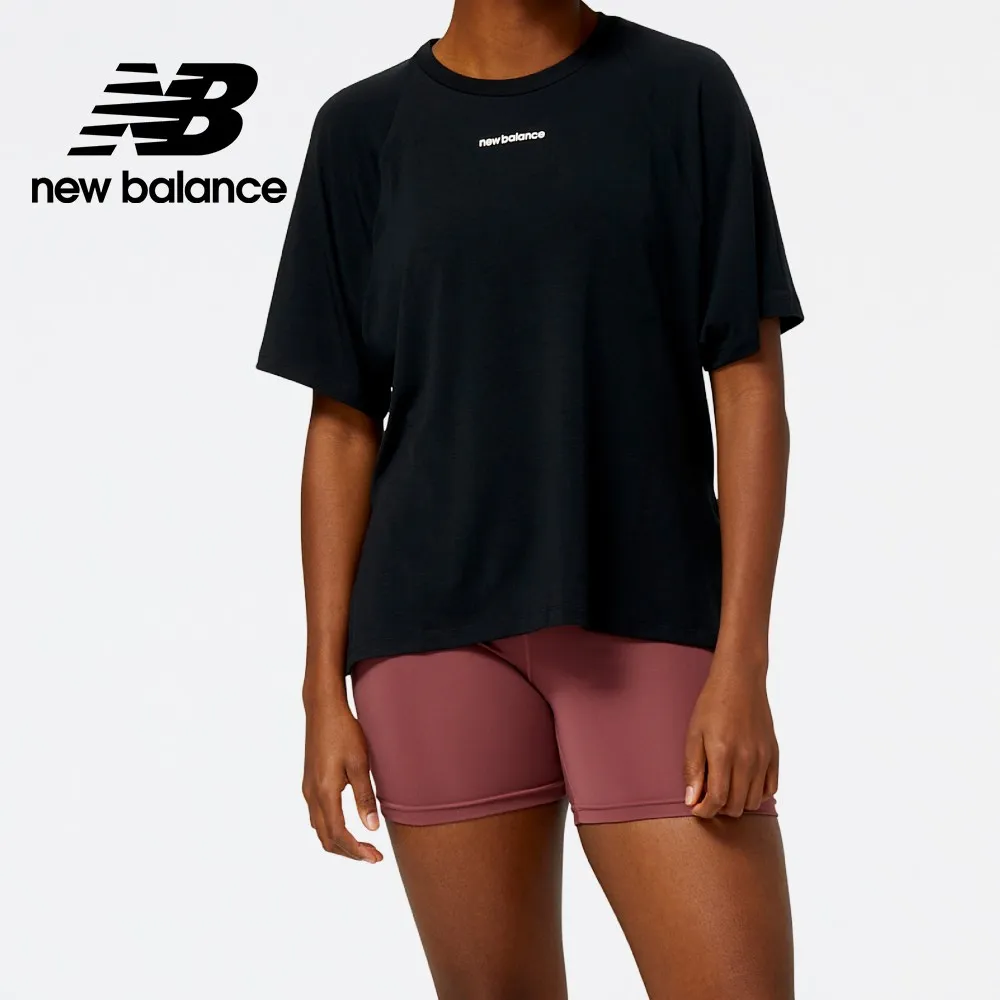[New Balance]無肩線圓領長袖上衣_女性_牙白色_AWT31500SST 歷史價格詳細信息