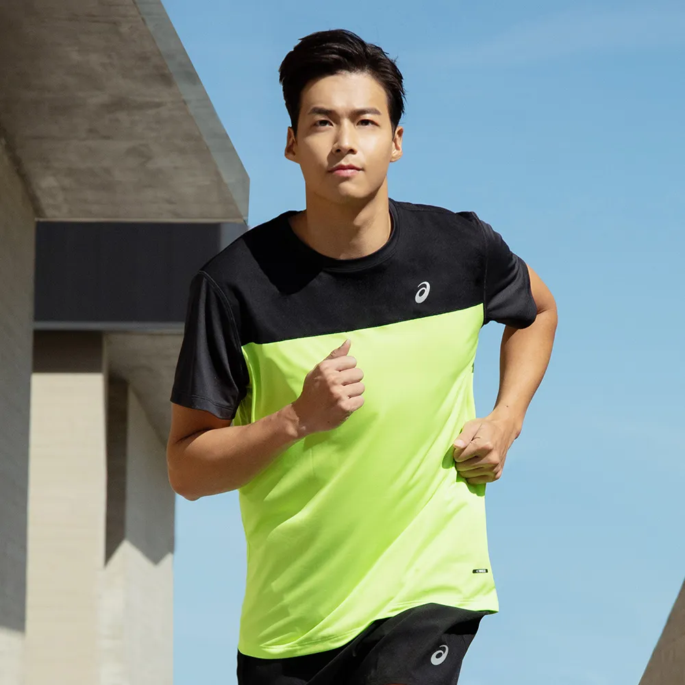 Asics [2011C239-001] 男 短袖 上衣 T恤 海外版 運動 慢跑 涼感 反光 機能 亞瑟士 黑灰 歷史價格詳細信息