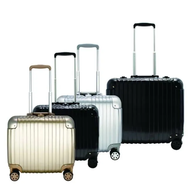 18吋旅行置物箱出讓 輕旅行置物箱 露營旅行置物箱 高約50cm 寬約35cm 可在三重自取 歷史價格詳細信息