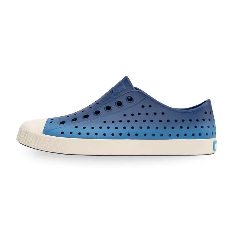 Native JEFFERSON 深藍 奶油頭 洞洞鞋 小中童 NO.R7162(13100100-4201) 歷史價格詳細信息