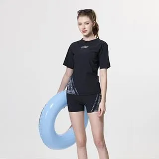 【SARBIS】二件式運動型泳裝附泳帽 B922138 歷史價格詳細信息