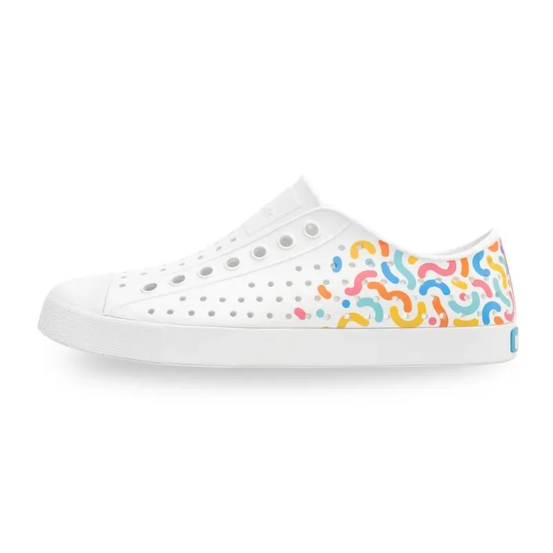 Native Jefferson 白底 迷彩 輕量 洞洞 休閒鞋 女款 J2107【新竹皇家11111501-2078】 歷史價格詳細信息