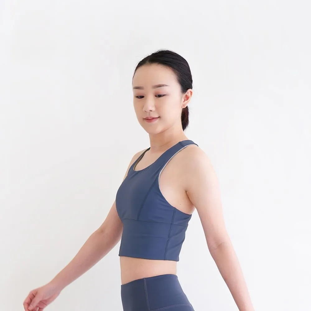 2206(2色S~XL)名媛時裝牛仔襯衫女設計感性感小心機露肩公主袖上衣女短版短袖上衣 歷史價格詳細信息