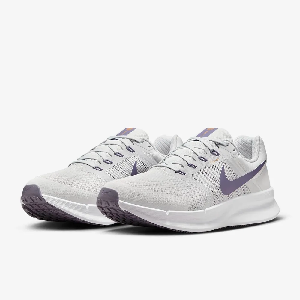 【NIKE】W NIKE RUN SWIFT 3 跑步鞋 女 黑-DR2698002 歷史價格詳細信息