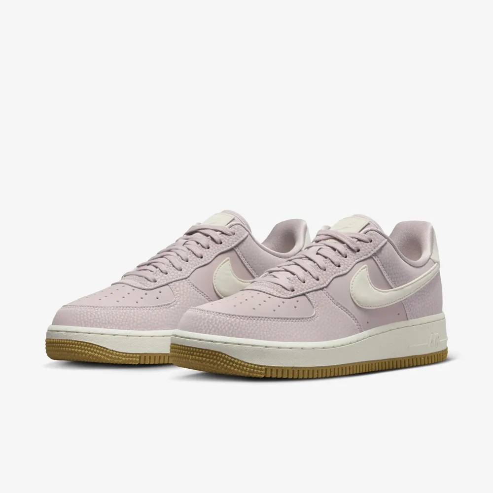 【NIKE】W AIR FORCE 1 07 NN 女鞋 休閒鞋 金標 白藍-FZ6768100 歷史價格詳細信息