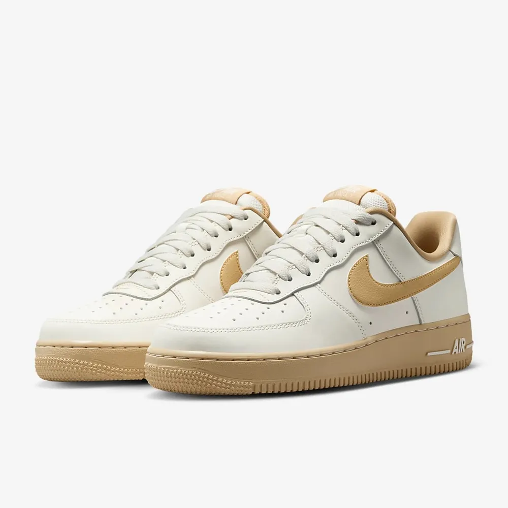 【NIKE】WMNS NIKE AIR FORCE 1 07 女鞋 休閒鞋 白黃色-FN3501100 歷史價格詳細信息