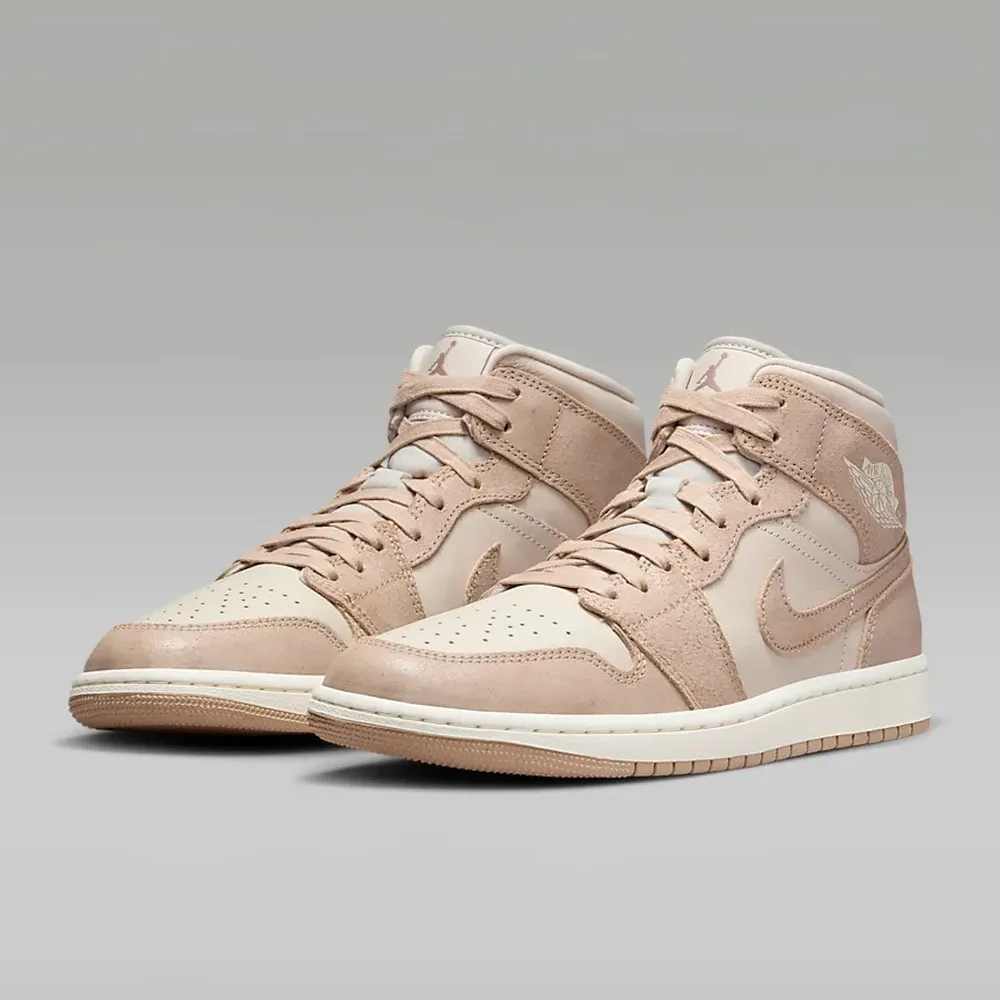 【NIKE】WMNS AIR JORDAN 1 MID SE 籃球鞋 男鞋 女鞋 黑白灰-DV0427100 歷史價格詳細信息