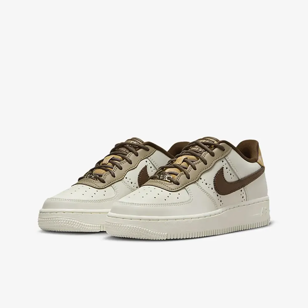 Nike Air Force 1 Lv8 GS [FQ8350-110] 大童 休閒鞋 運動 經典 低筒 百搭 灰白 彩 歷史價格詳細信息