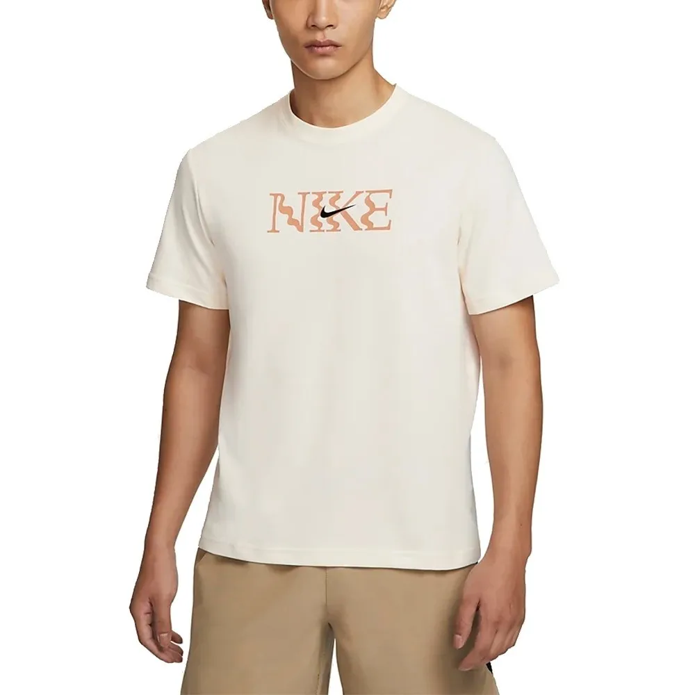 Nike AS M NK DF SS Tee VERB 男 白 印花 籃球 休閒 運動 舒適 短袖 FQ0355-100 歷史價格詳細信息