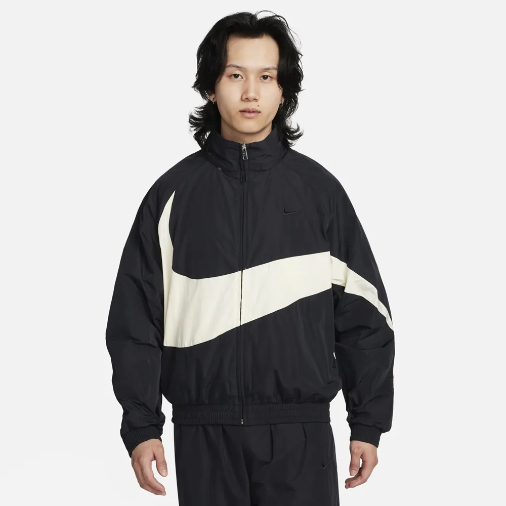 Nike AS M NK Swoosh Jacket 男 奶油黑 防潑水 大勾 風衣 立領 外套 FB7878-133 歷史價格詳細信息