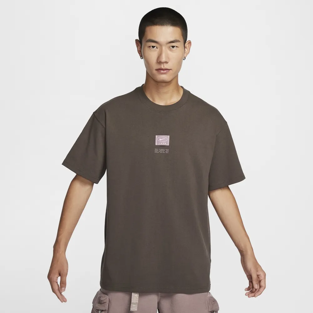 Nike AS M NSW TEE OC LBR SEGB [FZ5398-133] 男 短袖 上衣 T恤 棉質 米白 歷史價格詳細信息