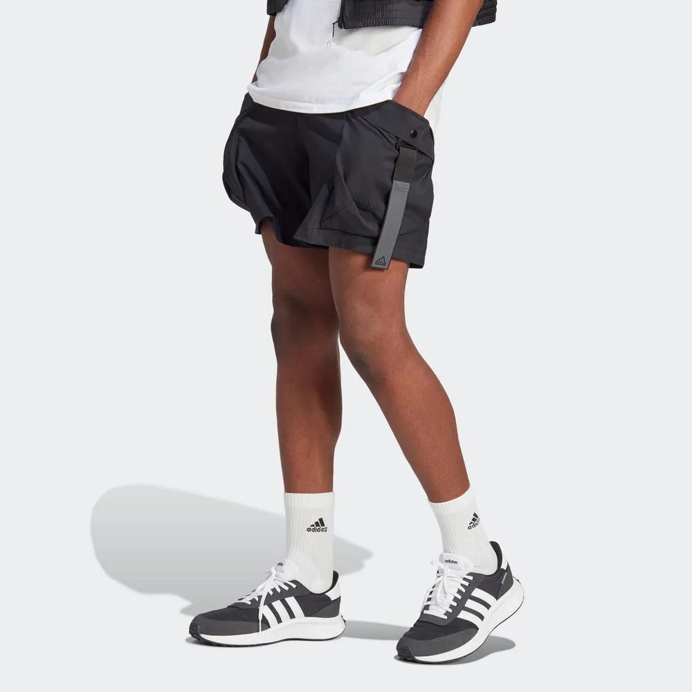 【ADIDAS】M CE S HEM T 短袖上衣 男 白色-II3478 歷史價格詳細信息