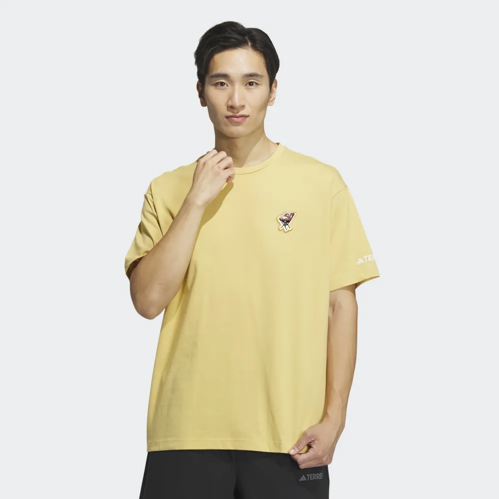 Adidas GFX SS Tee 180 IS0271 男 T恤 運動上衣 休閒短袖 抗臭科技 白 歷史價格詳細信息