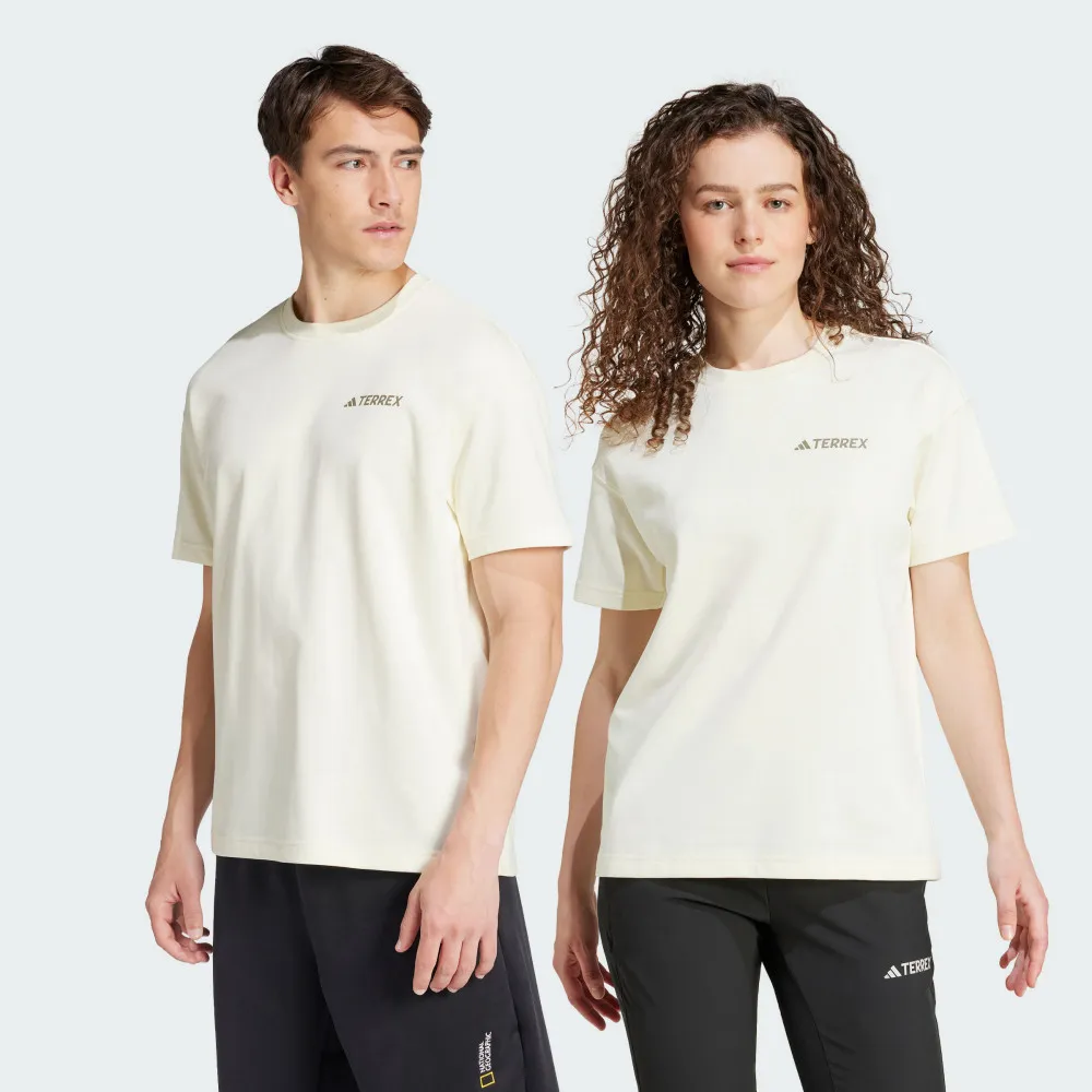 ADIDAS 短袖上衣 U ESNT YD TEE 男女款 中性款 IA4977 黃色 歷史價格詳細信息