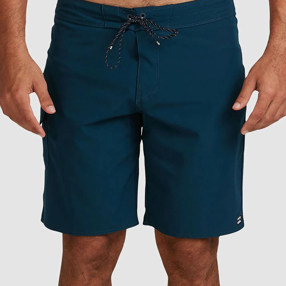 BILLABONG 男ALL DAY ARCH PF LS長袖防磨衣 -UBYWR03010233DKA 歷史價格詳細信息