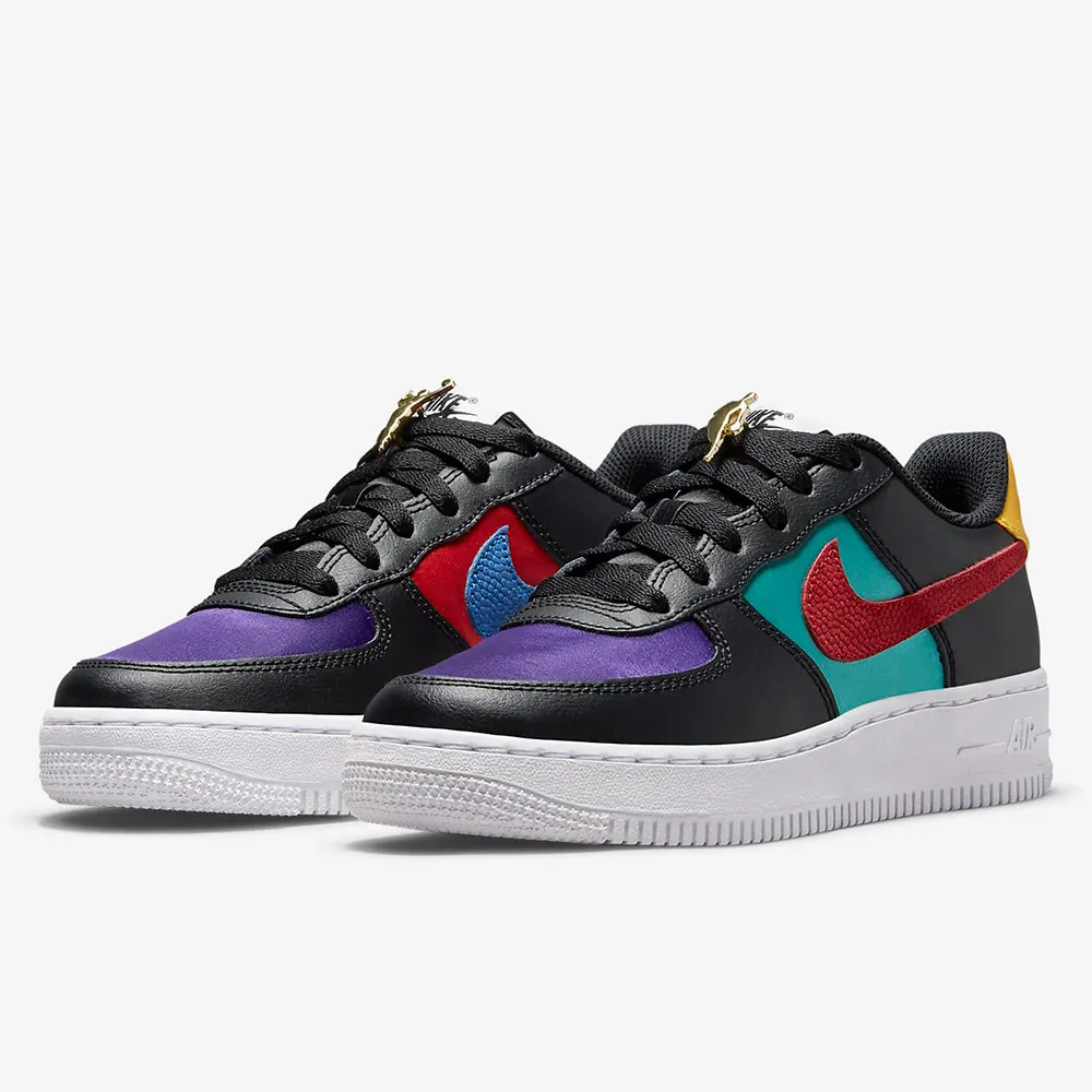 NIKE AIR FORCE 1 LV8 EMB 黑白 AF1 熊貓 冠軍 摔角 裂紋 DR9866-100 DOT聚點 歷史價格詳細信息