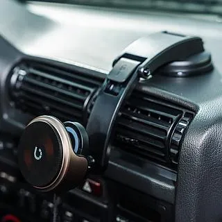 Omnia X MagSafe 車用無線充電器＋85W 三孔快充車充頭 歷史價格詳細信息