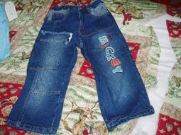 麗嬰房 米奇兩件式迷彩上衣 二手 4Y 歷史價格詳細信息