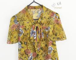 ▲乙波古著▼細緻花卉+水玉點點 精緻摺子領 早期vintage襯衫 琺瑯釦子 日本製&古著店帶回 附補釦一顆 歷史價格詳細信息