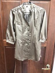&hearts;玩美主題趴&hearts;C30 男版緞面襯衫 長袖襯衫 短袖襯衫 緞面上衣 OL襯衫 絲質上衣 二手衣 古著上衣 絲質襯衫 歷史價格詳細信息