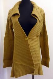 Olivier Strelli 義大利名品 -深灰色絨毛小外套 (促銷商品）#Gucci #LV #MaxMara 歷史價格詳細信息