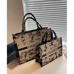 包包女2023夏季新款大容量褶皺通勤雙肩包女高級感單肩斜挎包 歷史價格詳細信息