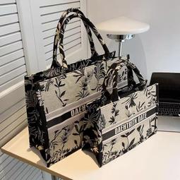 2023夏上新款日系小清新初中大學生書包女簡約文藝背包少女雙肩包 歷史價格詳細信息