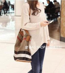 預購 韓國製 MAKOMAKI 吊飾 包包吊飾 飾品 韓國飾品 裝飾物 梳子 大眼睛梳子 扁梳 掛飾 歷史價格詳細信息