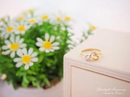 特價品出清 日貨 972471 STUART 小小兵 史都華 立體無線充電座 iPhone 三星 充電器手機感應充電盤 歷史價格詳細信息